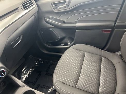 New 2026 Ford Escape Active w/ Cold Weather Package AWD/4WD image 16