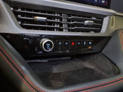 Used 2026 Ford Explorer ST w/ Sun And Sound Package AWD/4WD image 8
