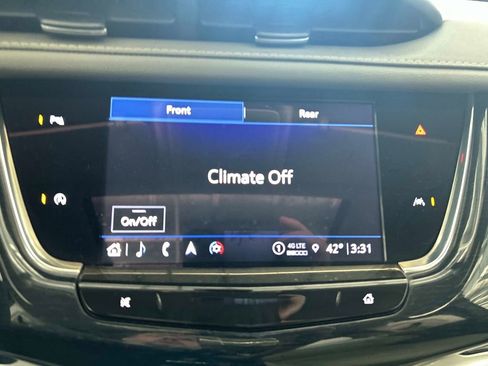 Used 2024 Cadillac XT6 Premium Luxury image 33