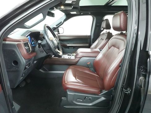Certified 2024 Ford Expedition Limited AWD/4WD image 24
