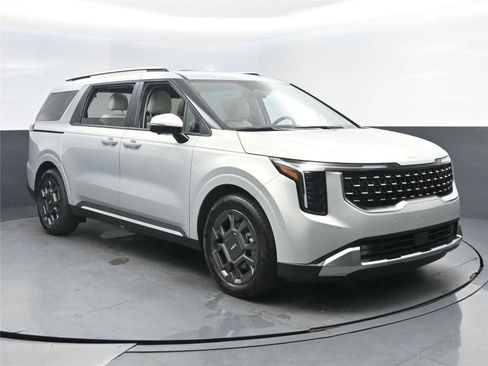 New 2026 Kia Carnival SX image 13