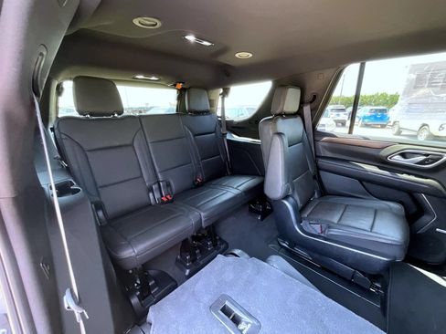 Certified 2021 Chevrolet Tahoe High Country AWD/4WD image 19