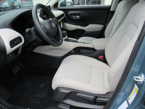 Used 2024 Honda HR-V LX image 6