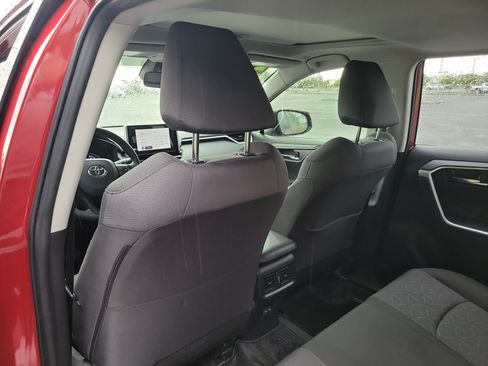 Certified 2025 Toyota RAV4 XLE w/ Convenience Package AWD/4WD image 12