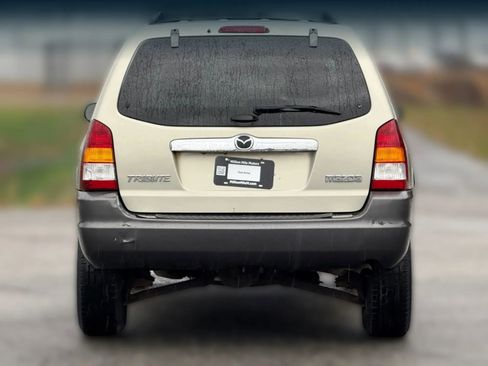 Used 2004 MAZDA Tribute LX w/ Luxury Pkg image 4