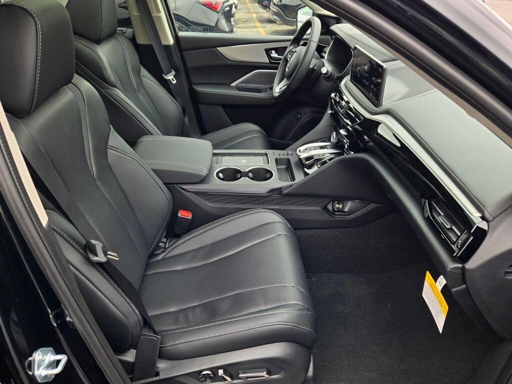 New 2026 Acura MDX w/ Technology Package FWD image 8