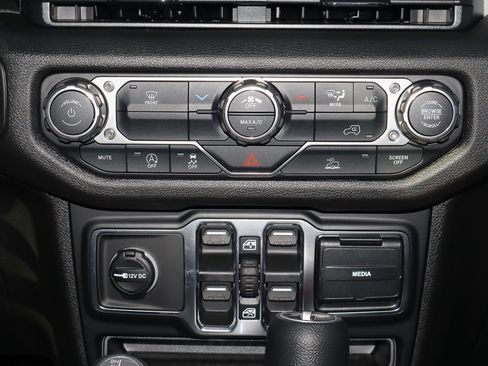New 2026 Jeep Wrangler Sport AWD/4WD image 19