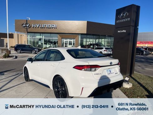 Used 2024 Toyota Corolla LE image 16