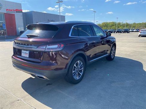 Used 2020 Lincoln Nautilus FWD w/ Equipment Group 101A image 7