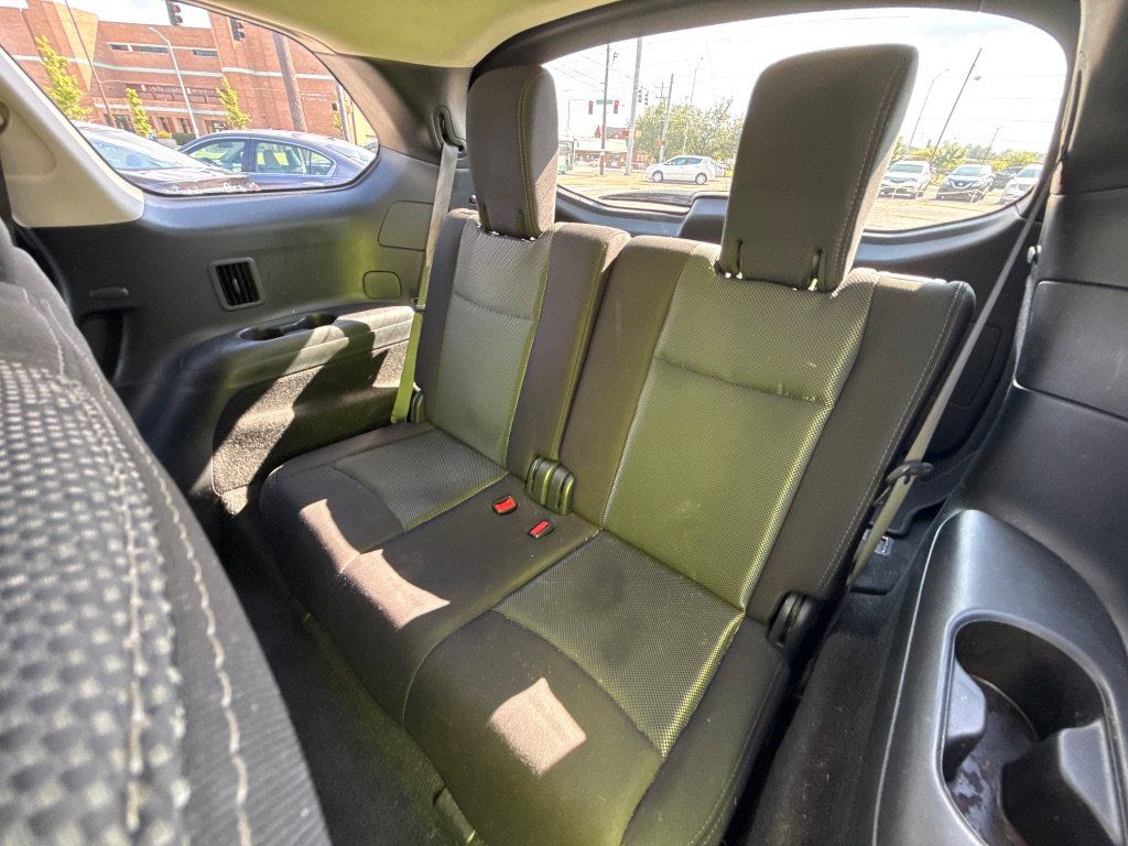 Used 2020 Nissan Pathfinder S FWD image 13