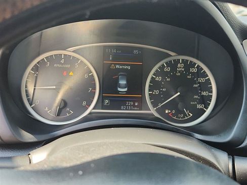 Used 2019 Nissan Sentra SV FWD image 5