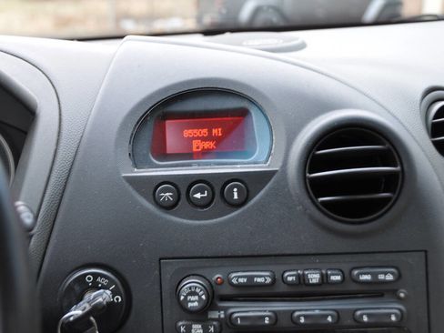 Used 2005 Pontiac Grand Prix GTP w/ Premium Audio Package FWD image 26