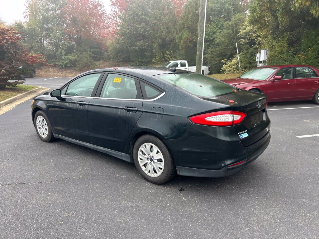 Used 2014 Ford Fusion S FWD image 5