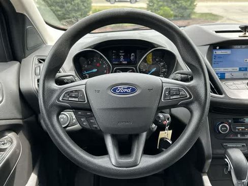 Used 2018 Ford Escape SE w/ SE Sync 3 Package AWD/4WD image 7