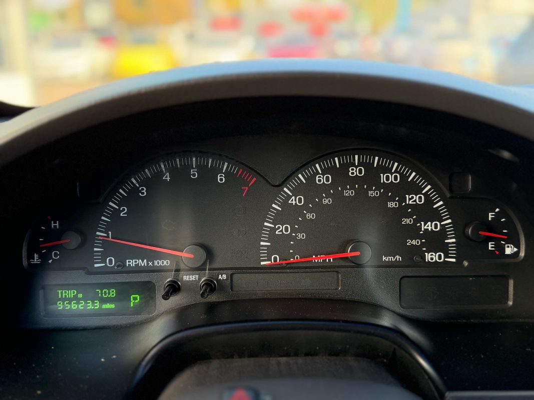 Used 2001 Lincoln LS RWD image 23