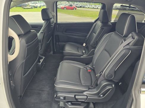 Certified 2025 Honda Odyssey Elite image 11