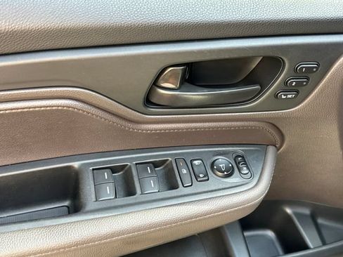 Used 2019 Honda Odyssey EX-L image 13