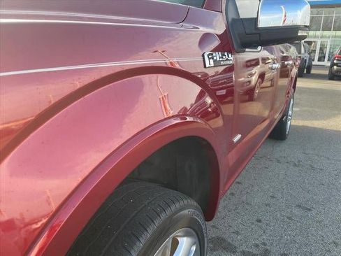 Used 2015 Ford F150 Platinum w/ Equipment Group 701A Luxury image 5