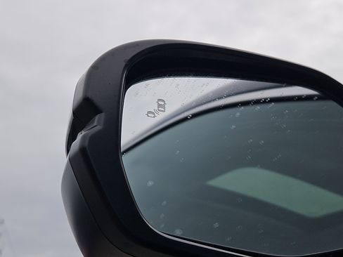 Certified 2023 Honda CR-V EX-L image 12