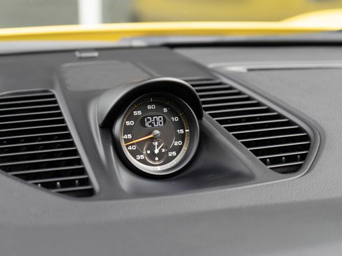 Used 2018 Porsche 911 GT3 w/ Sport Chrono Package image 17