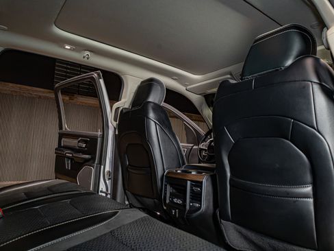 Used 2022 RAM 1500 Laramie image 27