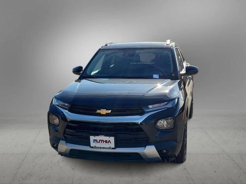 Used 2023 Chevrolet TrailBlazer LT image 3
