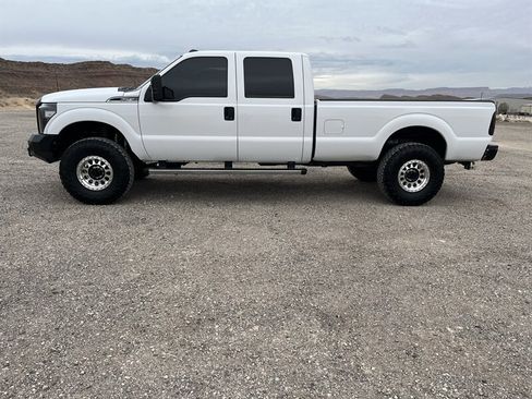 Used 2015 Ford F250 XLT image 5