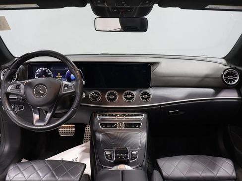 Used 2018 Mercedes-Benz E 400 4MATIC Cabriolet image 22