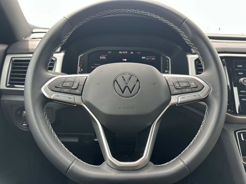 Used 2023 Volkswagen Atlas Cross Sport SE AWD/4WD image 19