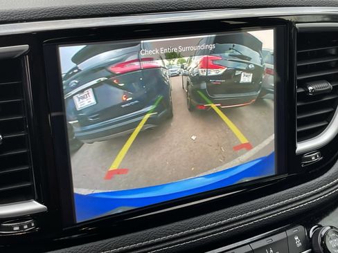 Certified 2026 Chrysler Pacifica Limited w/ S Appearance Package FWD image 27