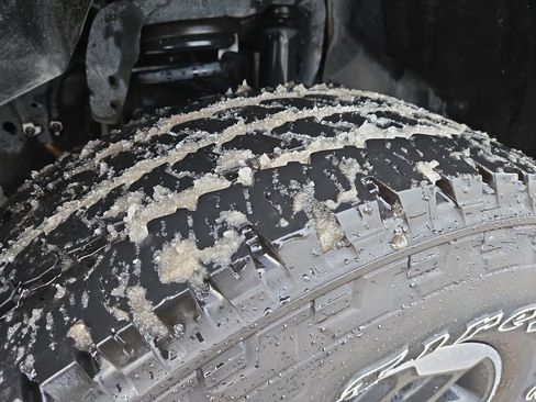 Used 2025 RAM 2500 Laramie image 11