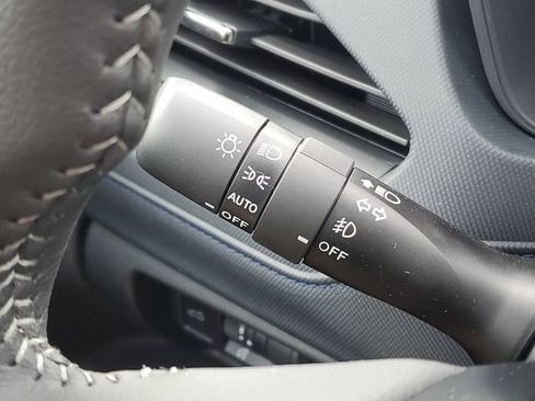 Used 2026 Subaru Forester Premium AWD/4WD image 22