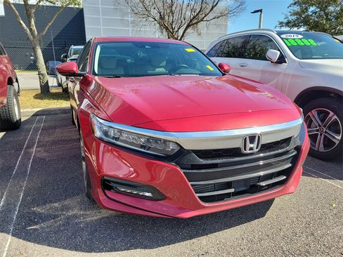 Used 2020 Honda Accord Touring image 9