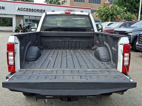 Used 2022 Ford F250 XL w/ Power Equipment Group RWD image 20