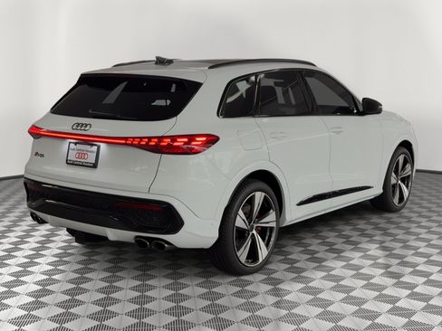 New 2026 Audi SQ5 Premium Plus AWD/4WD image 9