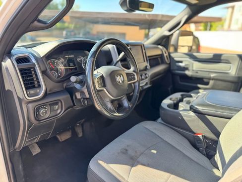 Used 2023 RAM 2500 Big Horn w/ Level 1 Equipment Group image 12