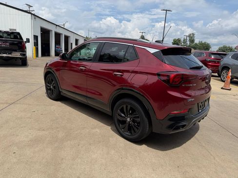 Used 2024 Buick Encore GX Sport Touring FWD image 29