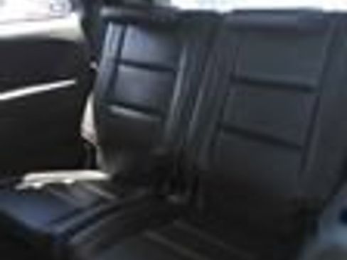 Used 2024 Dodge Durango GT RWD image 8