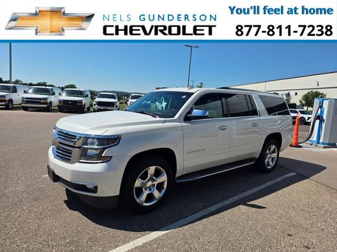 Used 2015 Chevrolet Suburban LTZ AWD/4WD image 4