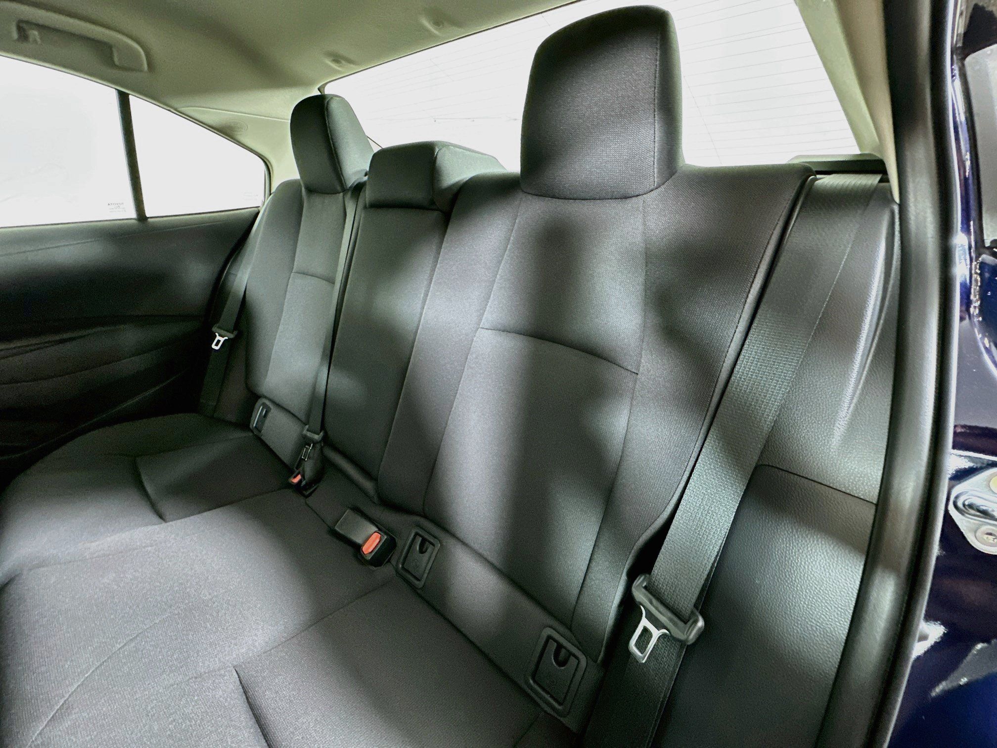 Used 2025 Toyota Corolla LE FWD image 22
