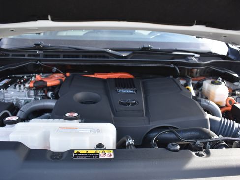 Used 2024 Toyota Sequoia Capstone image 39