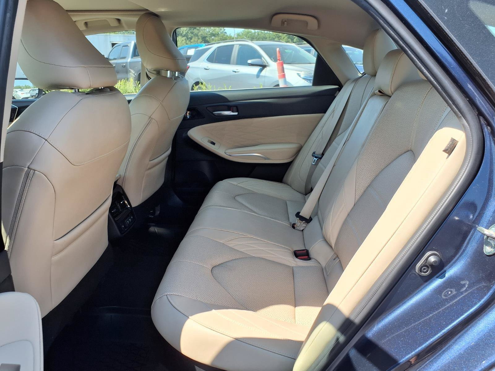 Used 2020 Toyota Avalon Limited w/ Protection Package FWD image 25