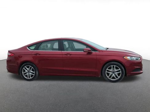 Used 2014 Ford Fusion SE image 7