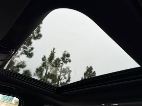 New 2026 BMW 330i Sedan w/ Premium Package image 21