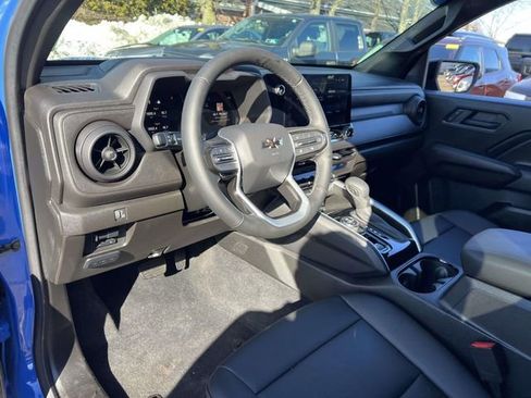 Certified 2025 Chevrolet Colorado Trail Boss w/ Midnight Edition image 11