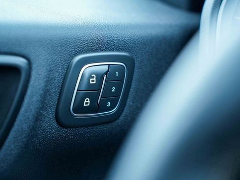 Used 2022 Ford Escape Titanium w/ Titanium Elite Package image 24