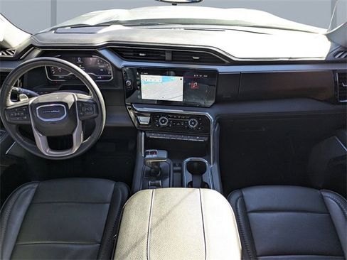 Used 2024 GMC Sierra 1500 Denali w/ Denali Reserve Package image 15