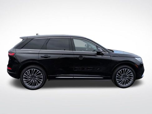 Used 2020 Lincoln Corsair Reserve w/ Equipment Group 201A AWD/4WD image 9