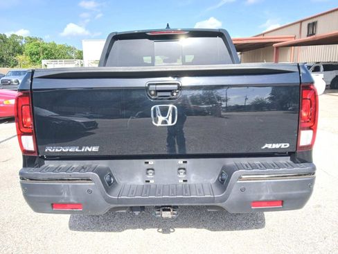Used 2019 Honda Ridgeline Black Edition image 6