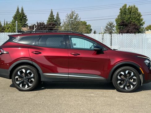 Used 2023 Kia Sportage X-Line w/ X-Line Premium Package AWD/4WD image 6